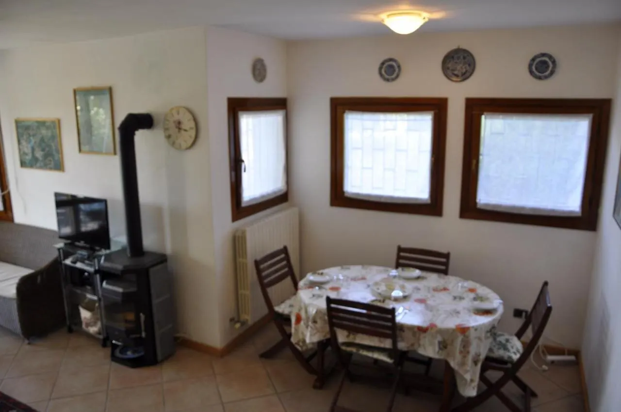 Apartment In Lazise/Gardasee 21942  Lazise